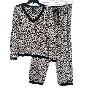 René Rofé Leopard Print Lounge Pajama Set Size M Tan Black Lace Trim Lounge